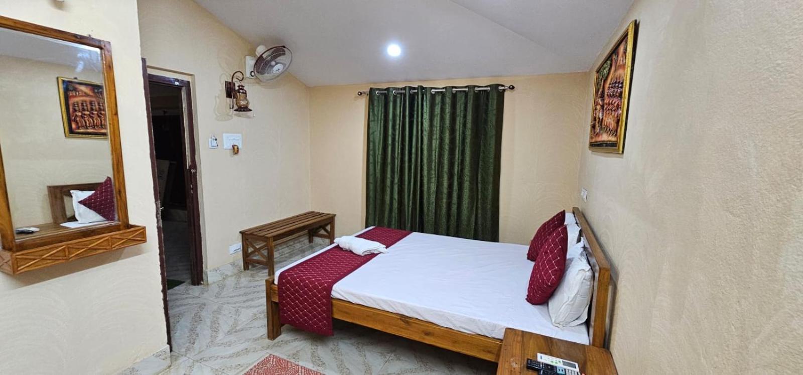Moon Village Resort Shānti Niketan Extérieur photo