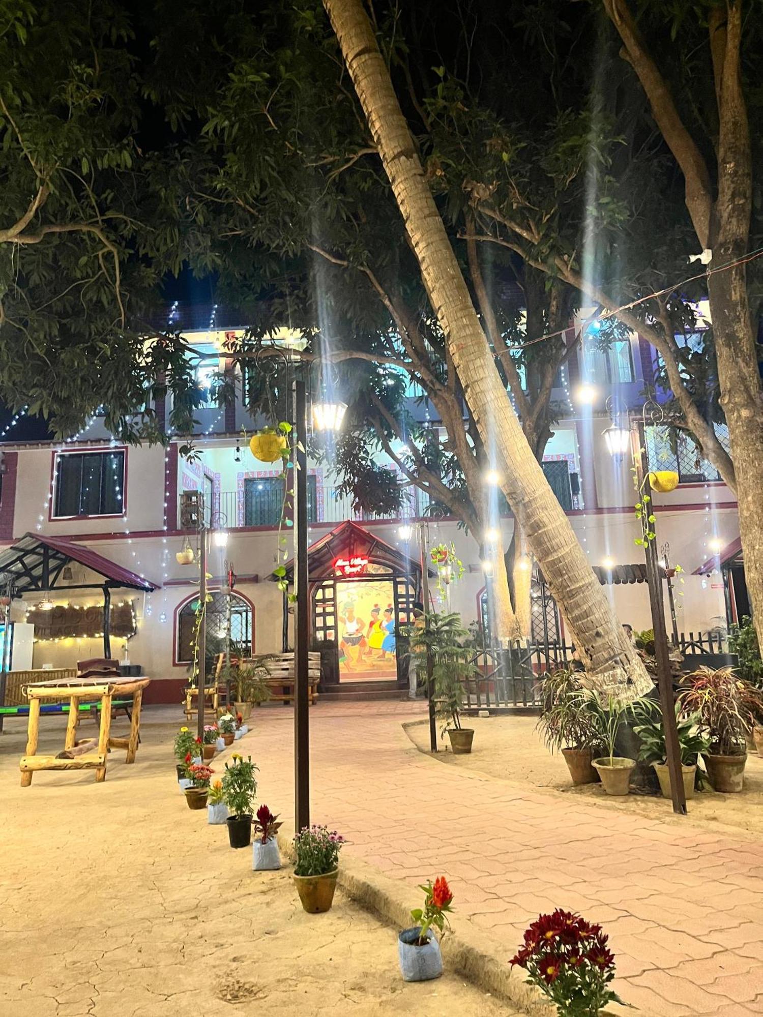 Moon Village Resort Shānti Niketan Extérieur photo
